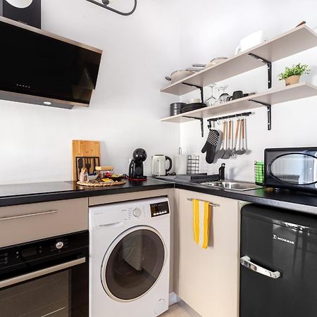 Aegean Pearl Apartment Piraeus Bagian luar foto