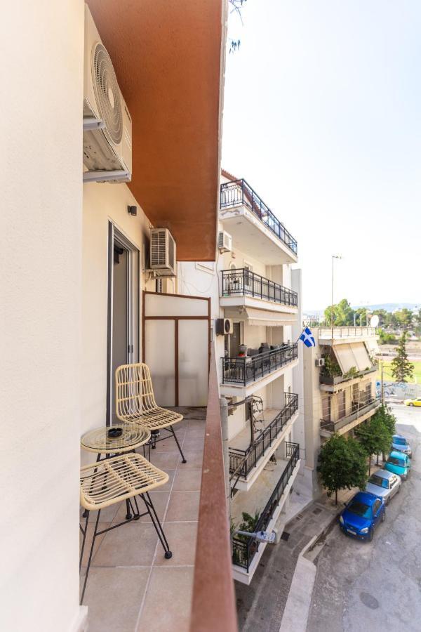 Aegean Pearl Apartment Piraeus Bagian luar foto